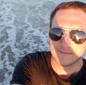 Meet your Posher, Chris